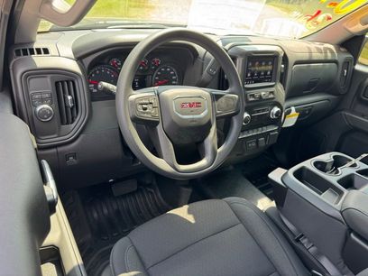 New 2026 GMC Sierra 1500 Pro w/ Pro Value Package