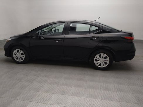 Used 2025 Nissan Versa S FWD image 3