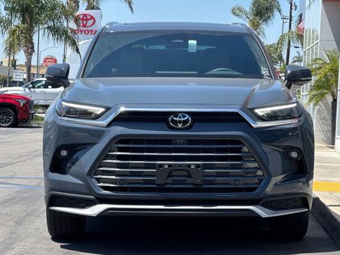 Certified 2026 Toyota Grand Highlander AWD Hybrid image 11