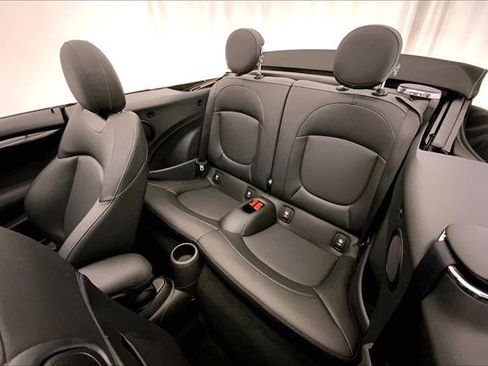 Used 2020 MINI Cooper S image 14