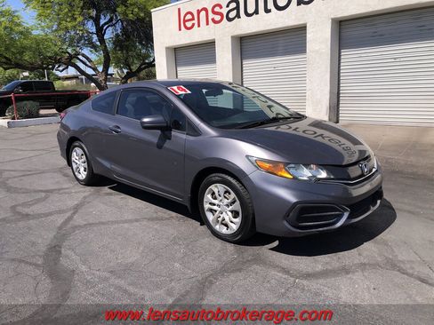 Used 2014 Honda Civic LX image 2