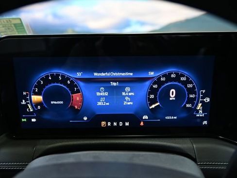 Used 2024 Ford Mustang GT Premium image 39