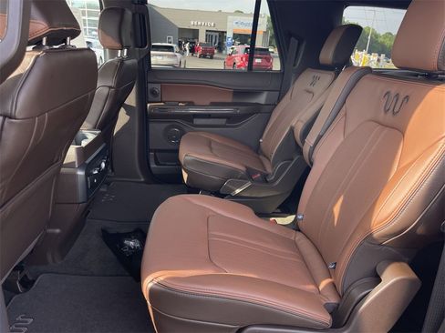 Used 2024 Ford Expedition Max King Ranch image 23