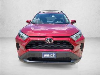 Used 2025 Toyota RAV4 XLE w/ Convenience Package FWD video 2