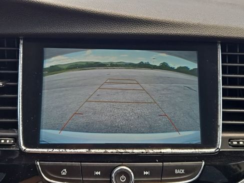Used 2020 Buick Encore Preferred w/ Safety Package FWD image 7