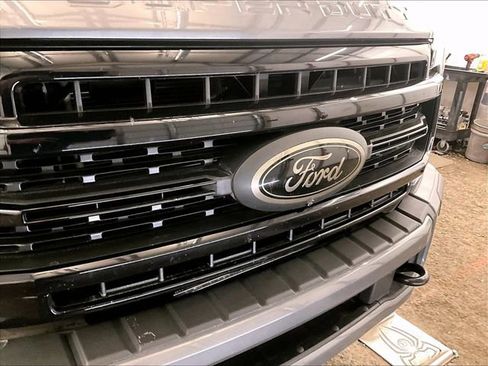 Used 2021 Ford F250 Lariat AWD/4WD image 29