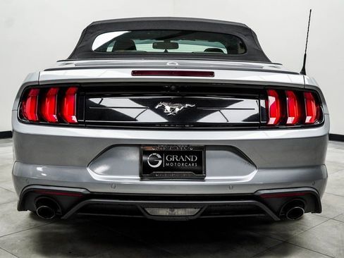 Used 2020 Ford Mustang Premium image 10