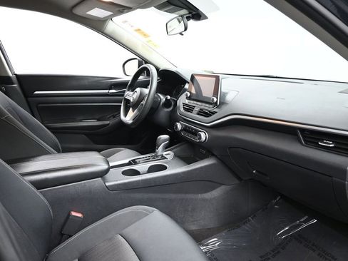 Used 2022 Nissan Altima 2.5 SV image 10