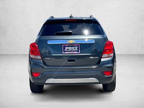 Used 2019 Chevrolet Trax Premier FWD image 4
