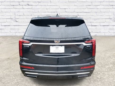 Certified 2023 Cadillac XT6 Premium Luxury w/ Technology Package image 3