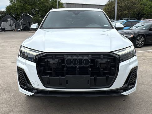Used 2025 Audi Q7 2.0T Premium Plus w/ Premium Plus Package AWD/4WD image 2