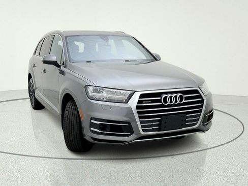 Used 2017 Audi Q7 3.0T Premium Plus AWD/4WD image 4