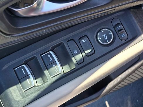 Certified 2024 Honda Accord LX image 17
