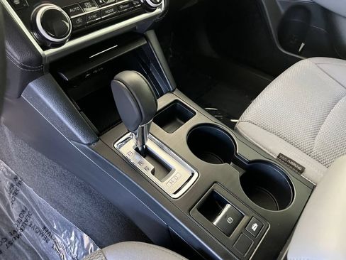 Used 2019 Subaru Legacy 2.5i Premium w/ Popular Package #2A AWD/4WD image 25