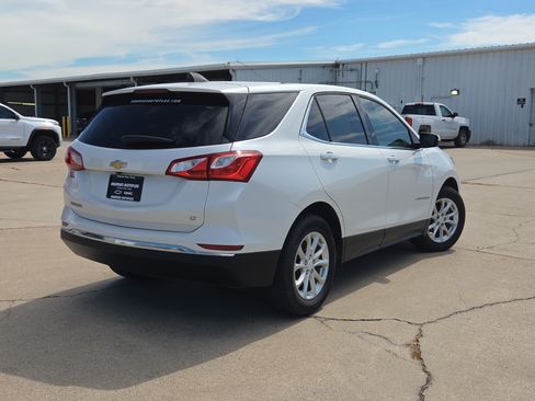Used 2018 Chevrolet Equinox LT FWD image 5