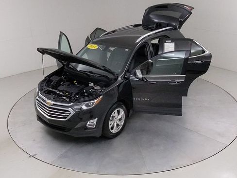 Used 2019 Chevrolet Equinox Premier FWD image 40