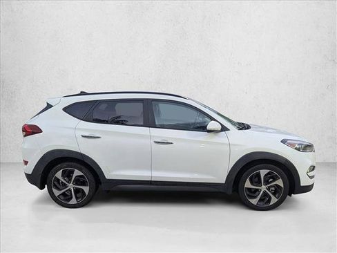 Used 2016 Hyundai Tucson Limited w/ Option Group 03 image 4