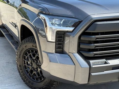Used 2025 Toyota Tundra SR5 AWD/4WD image 5