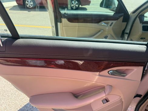 Used 2011 Cadillac CTS Luxury image 12