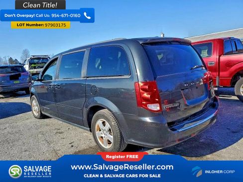 Used 2012 Dodge Grand Caravan SXT w/ Entertainment Group 1 image 3