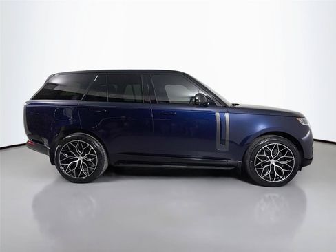 Certified 2023 Land Rover Range Rover SE AWD/4WD image 4