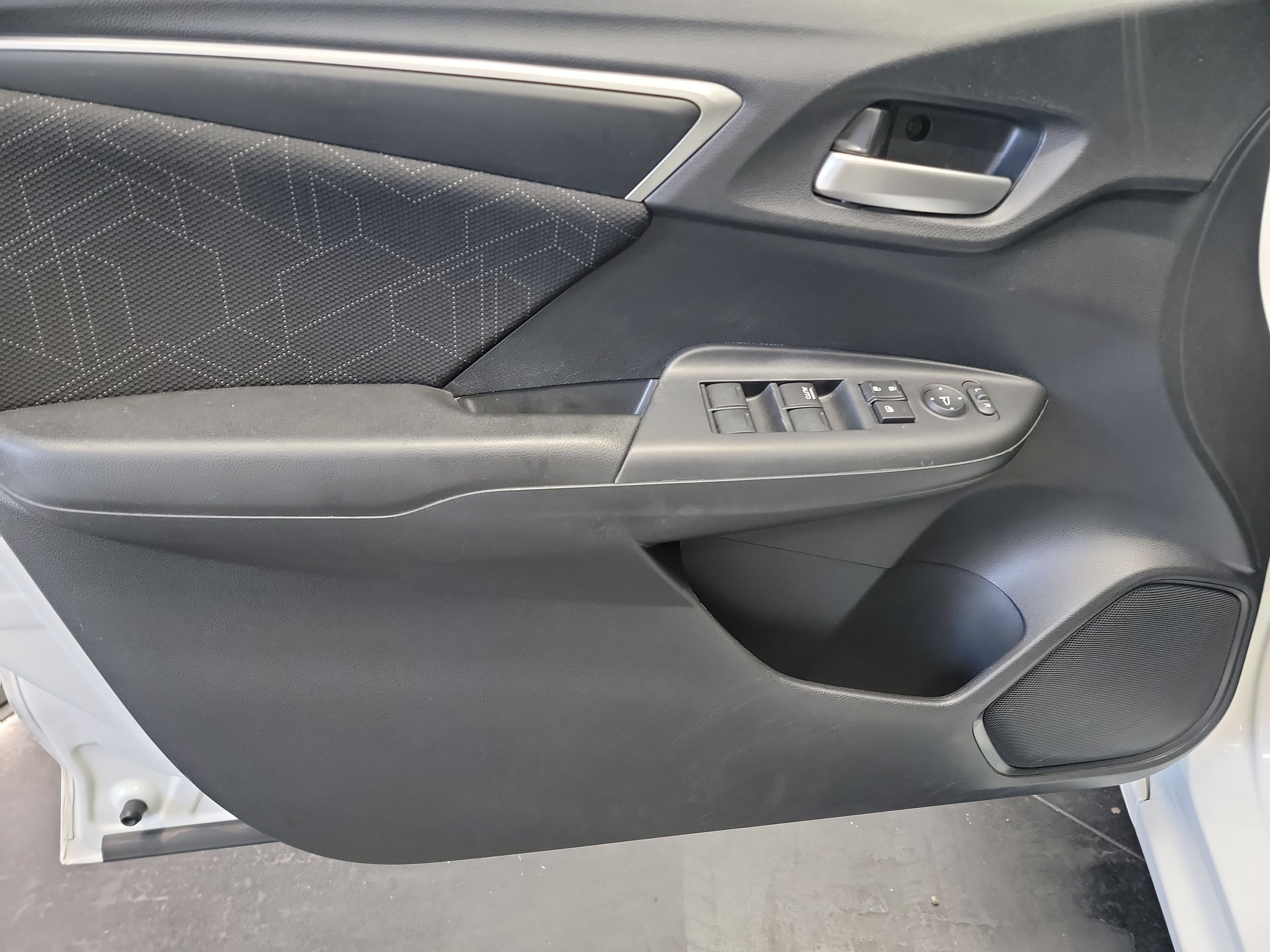 Used 2016 Honda Fit EX image 13