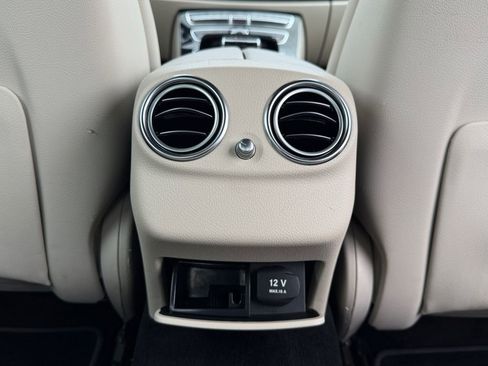 Used 2018 Mercedes-Benz E 300 image 23