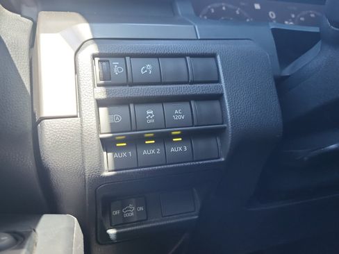 Used 2024 Toyota Tacoma TRD Off-Road w/ TRD Off Road Upgrade Package AWD/4WD image 19