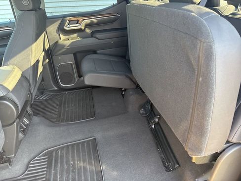 Used 2024 Chevrolet Silverado 1500 LT image 27