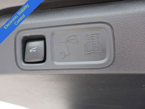 Used 2022 Ford Expedition XLT AWD/4WD image 18