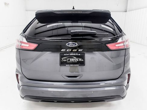 Used 2022 Ford Edge SEL AWD/4WD image 6