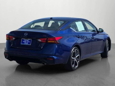 Used 2024 Nissan Altima 2.5 SR image 6