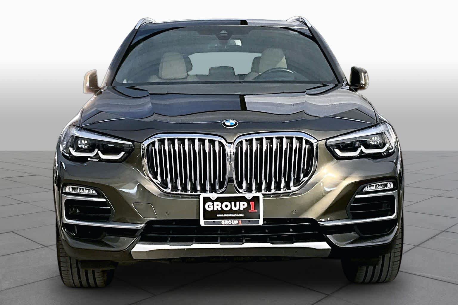 Used 2021 BMW X5 sDrive40i w/ Premium Package RWD image 3