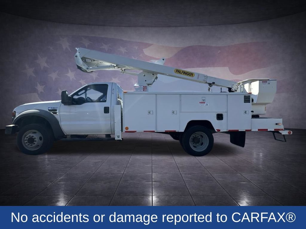 Used 2010 Ford F550 2WD Regular Cab Super Duty image 2