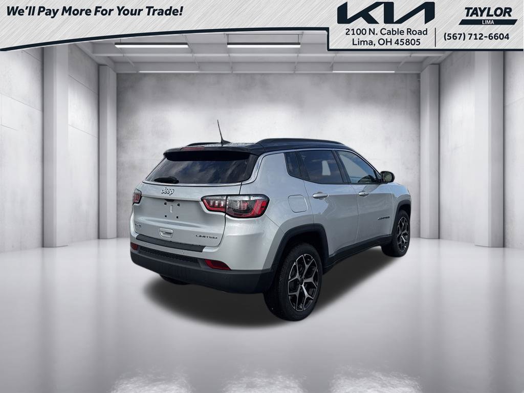 Used 2025 Jeep Compass Limited AWD/4WD image 2