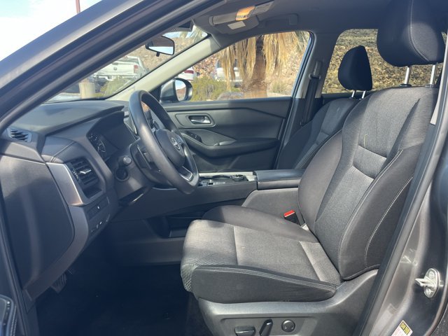 Used 2024 Nissan Rogue SV AWD/4WD image 10