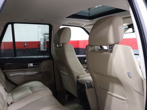 Used 2011 Land Rover Range Rover Sport HSE AWD/4WD image 46