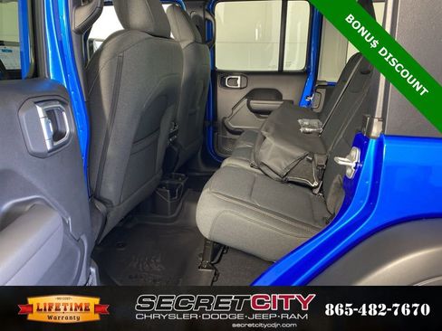 New 2026 Jeep Wrangler Unlimited Sport image 29