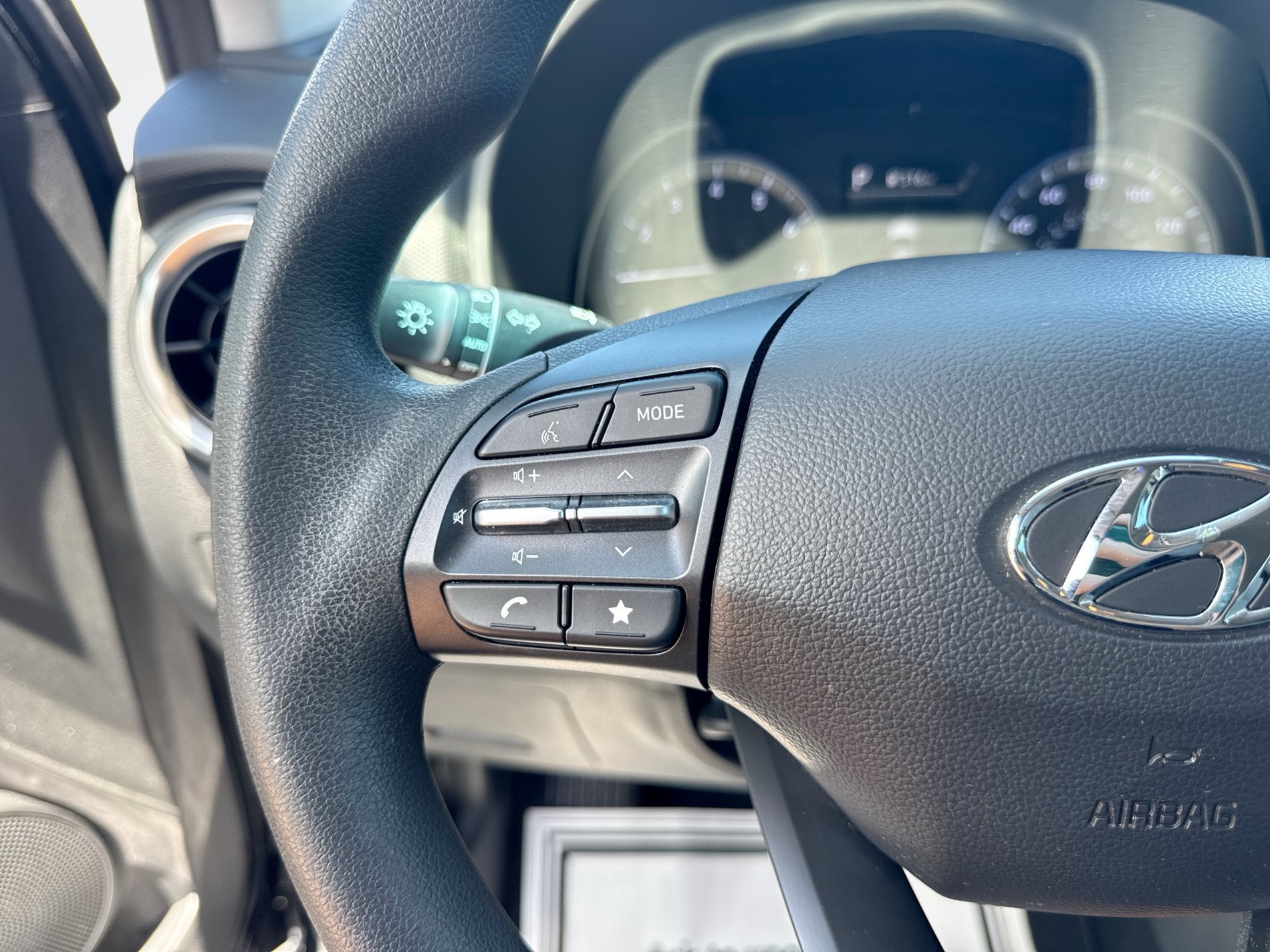 Used 2023 Hyundai Kona SEL w/ Cargo Package FWD image 23