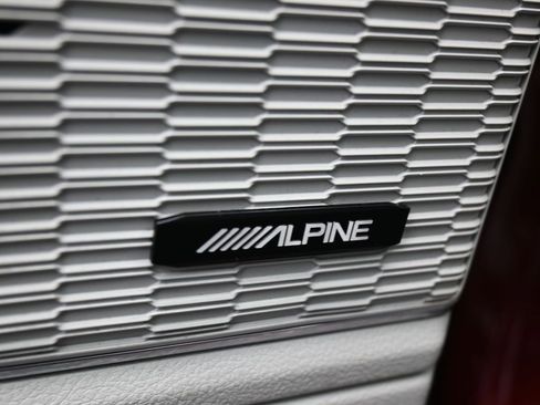 Used 2023 Jeep Grand Cherokee L Summit w/ Luxury Tech Group V image 34