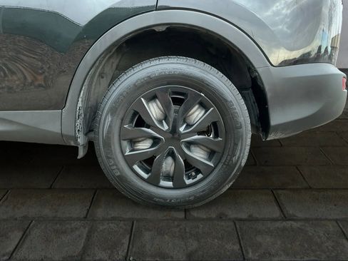 Used 2015 Toyota RAV4 LE image 16