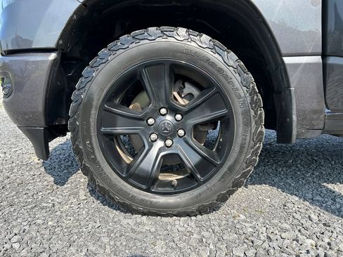 Used 2022 RAM 1500 Big Horn AWD/4WD image 29