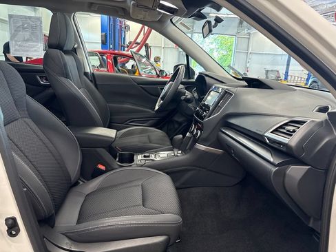 Certified 2023 Subaru Forester Premium AWD/4WD image 15