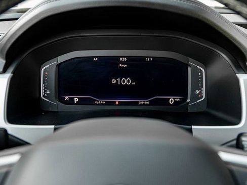 Used 2022 Volkswagen Atlas SE image 16