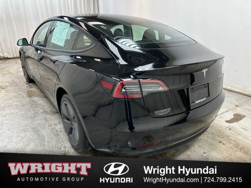 Used 2023 Tesla Model 3 Standard Range image 4