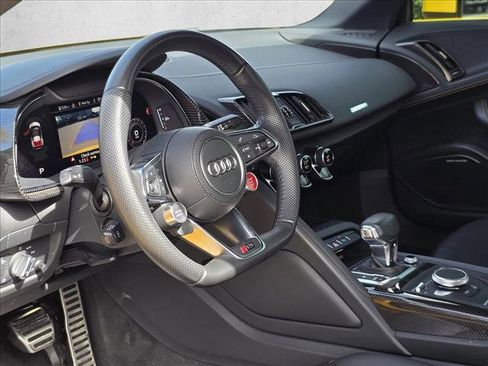 Used 2018 Audi R8 V10 plus image 15