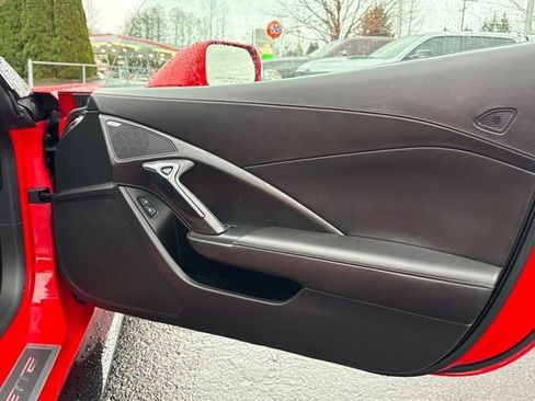 Used 2015 Chevrolet Corvette Z06 w/ 3LZ Preferred Equipment Group image 23