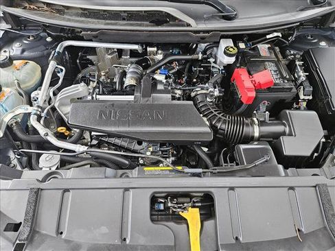 Used 2024 Nissan Rogue S FWD image 22