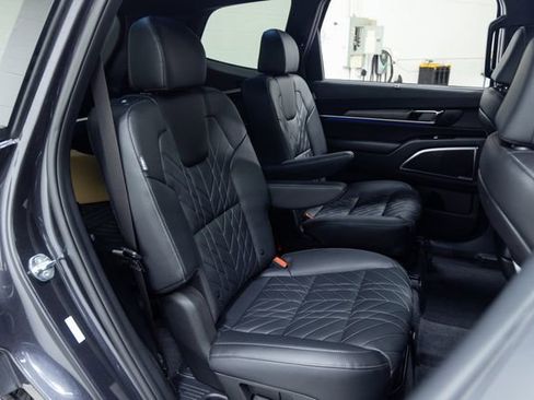Used 2025 Kia Telluride SX X-Line AWD/4WD image 25