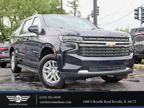 Used 2023 Chevrolet Suburban LT AWD/4WD image 1